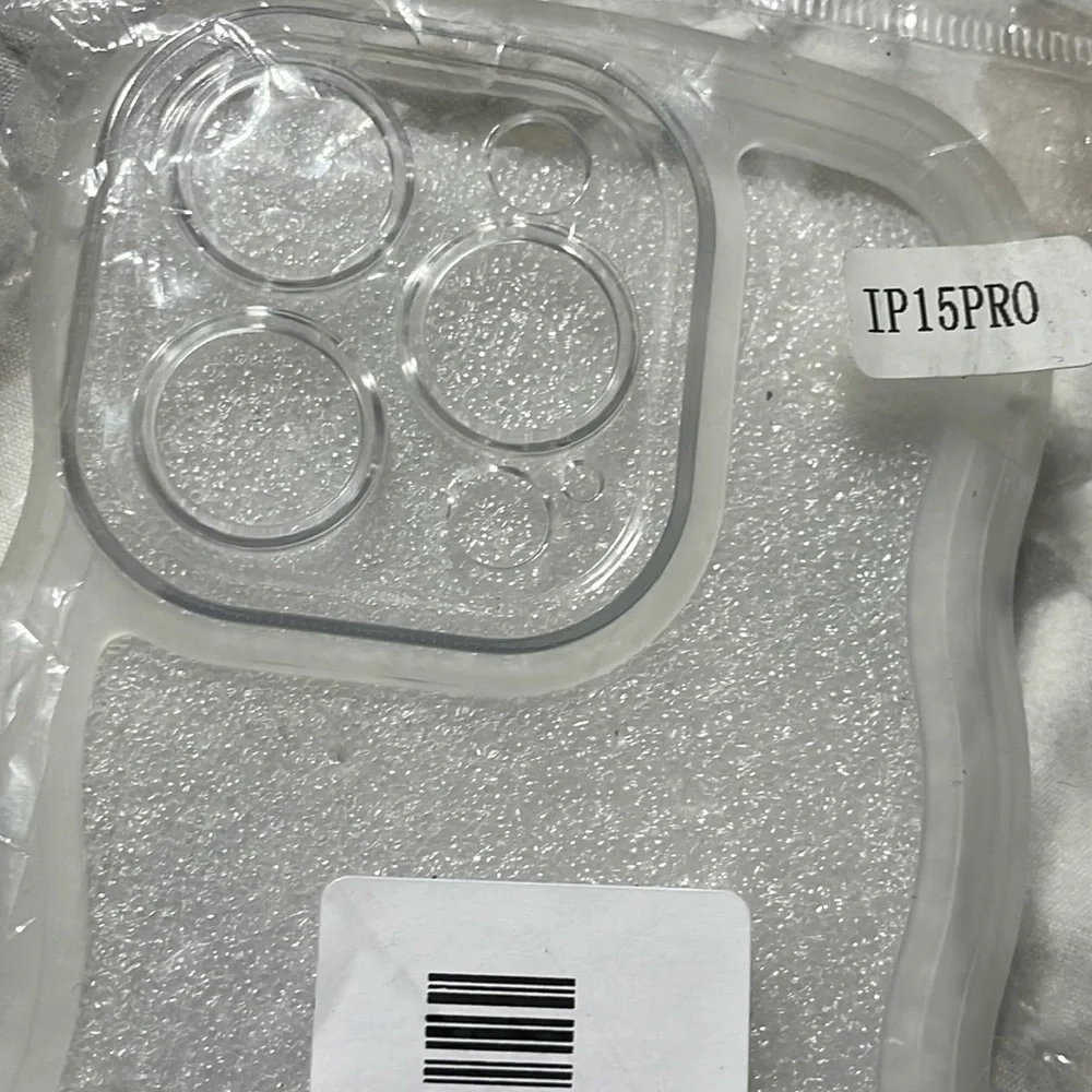 New set/2 cases for iPhone 15